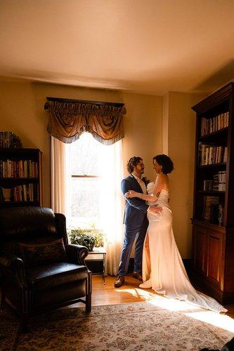 mobile - carousel-hero-element image-0