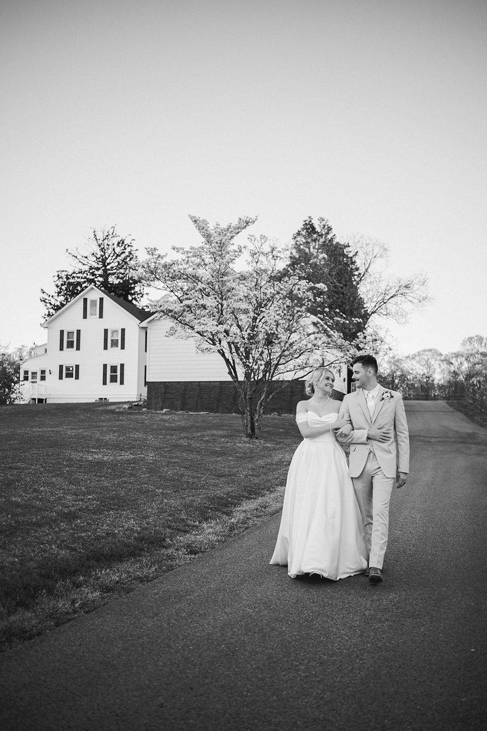 carousel-hero-element image-2