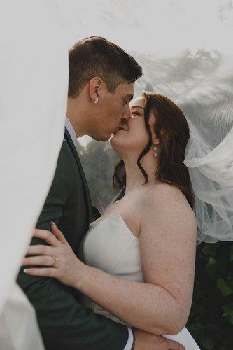 mobile - carousel-hero-element image-3