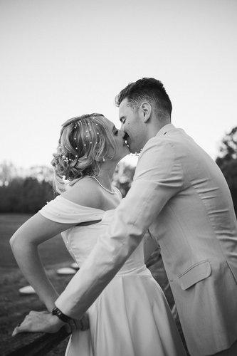 mobile - carousel-hero-element image-5