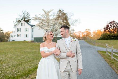 mobile - carousel-hero-element image-0